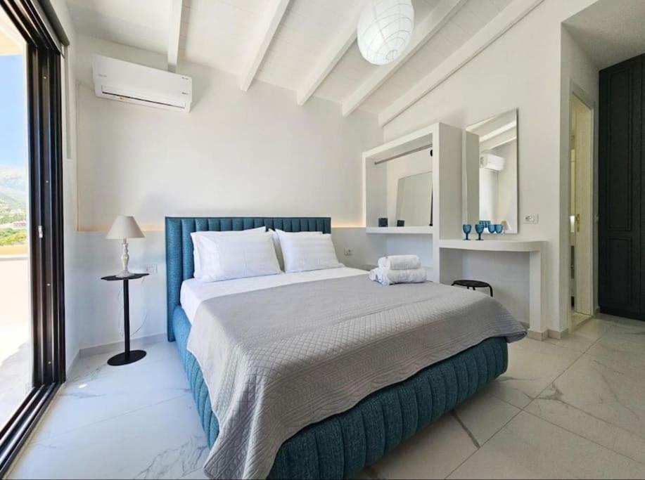 Luxury 1 In Apartamento Himare